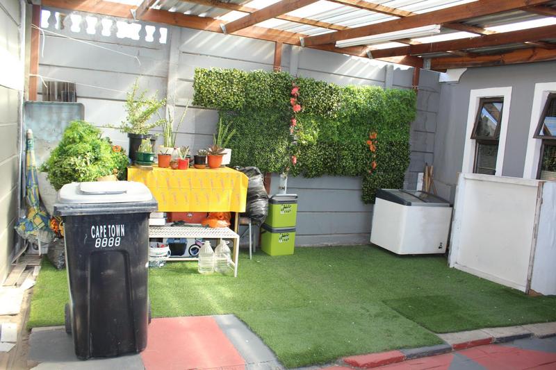 2 Bedroom Property for Sale in Parow Western Cape